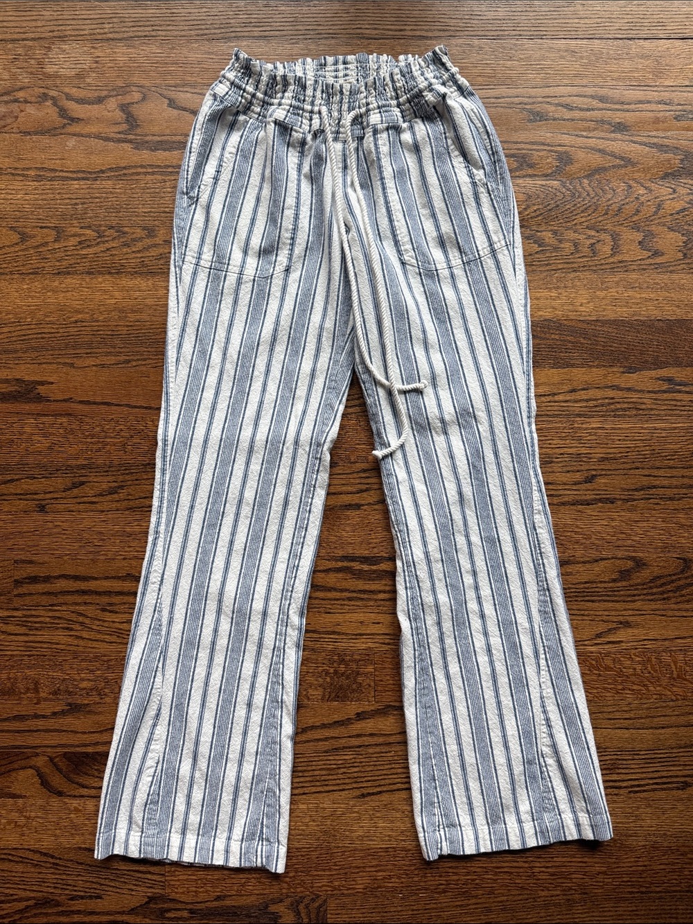 Roxy Women’s Small Blue and White Striped Linen Cotton Pull-On Flare Pants
